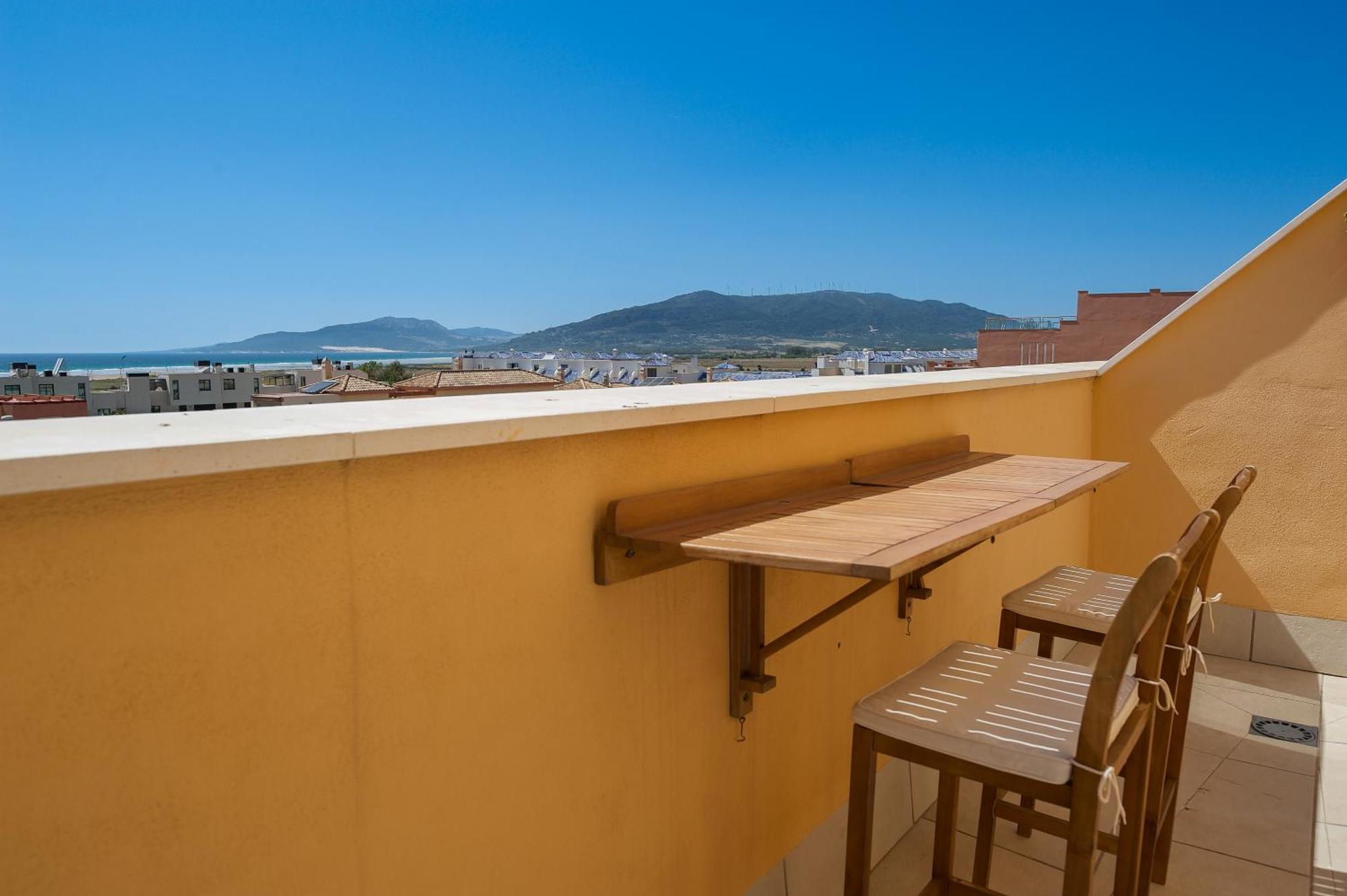 Deja Blue - Tarifa Rent Modern Penthouse Apartment Bagian luar foto