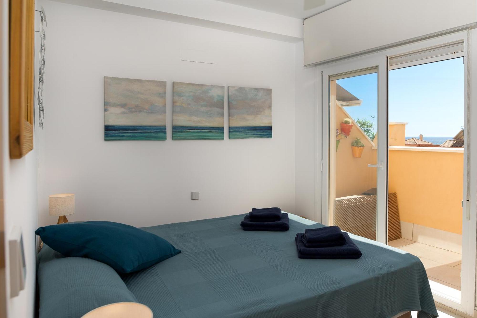 Deja Blue - Tarifa Rent Modern Penthouse Apartment Bagian luar foto