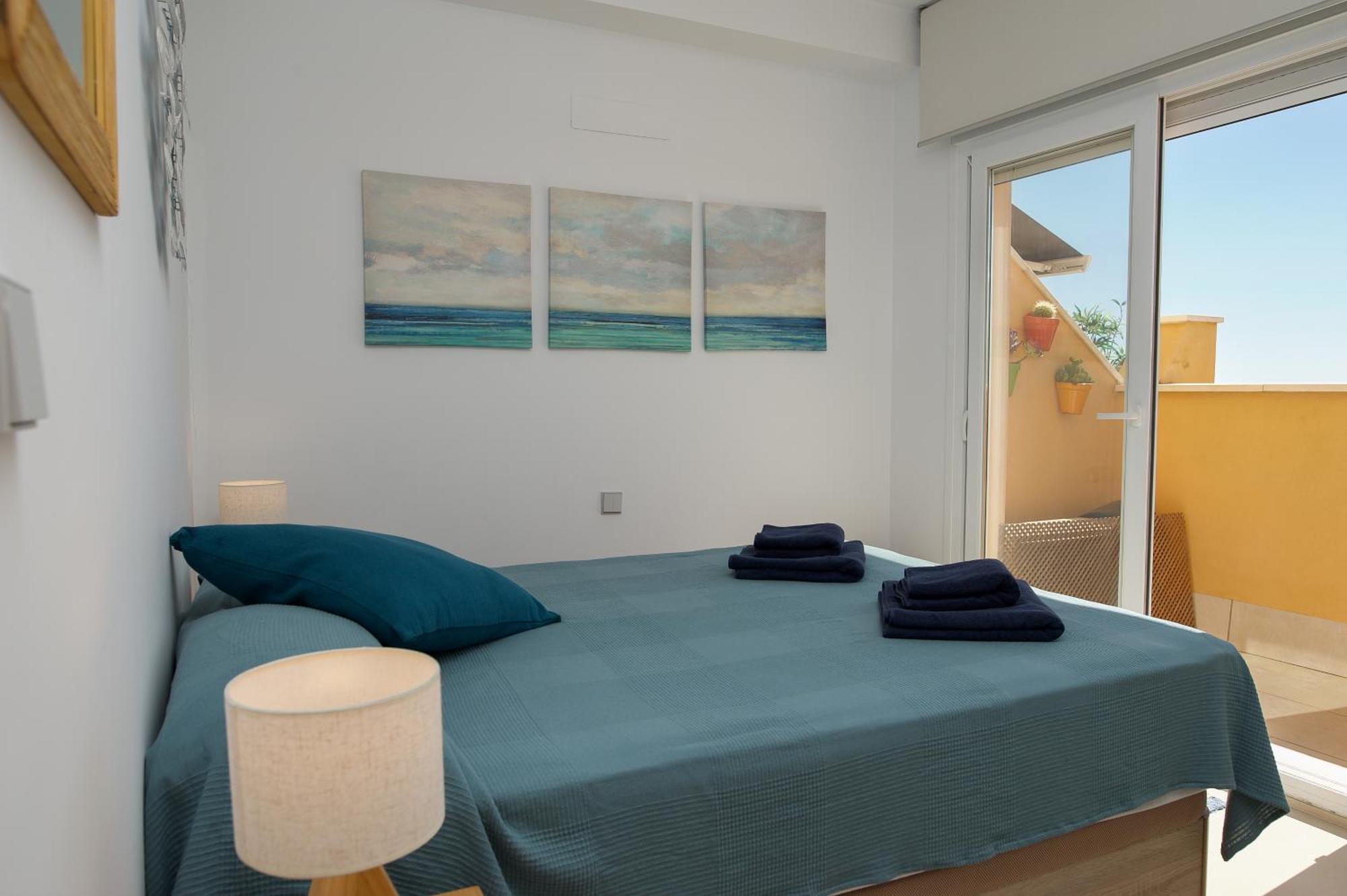 Deja Blue - Tarifa Rent Modern Penthouse Apartment Bagian luar foto