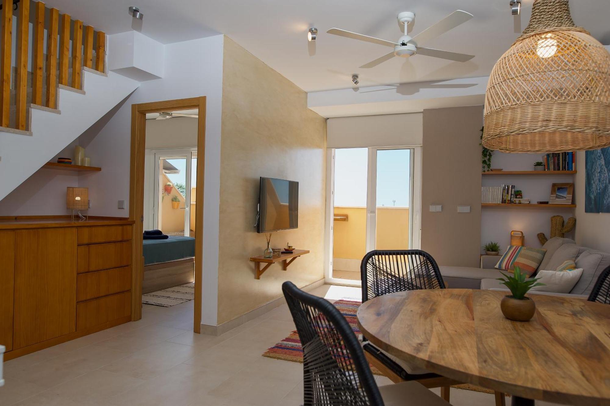 Deja Blue - Tarifa Rent Modern Penthouse Apartment Bagian luar foto